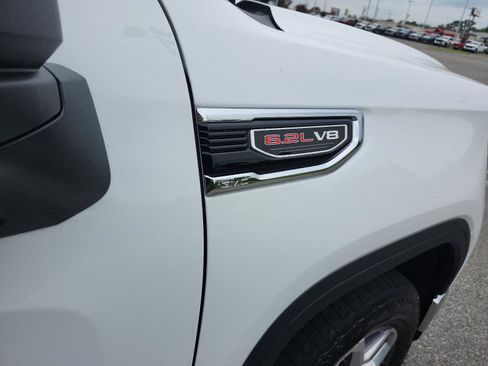 Certified 2024 GMC Sierra 1500 SLT w/ SLT Premium Plus Package AWD/4WD image 9