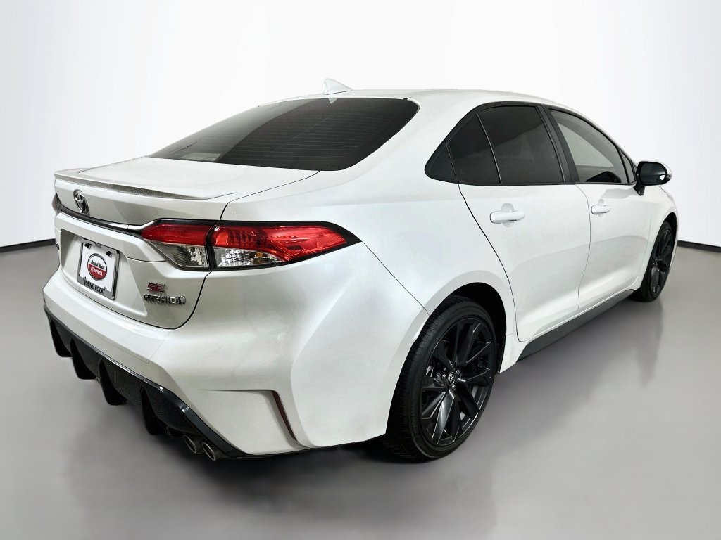 Certified 2024 Toyota Corolla SE w/ SE Package FWD image 5
