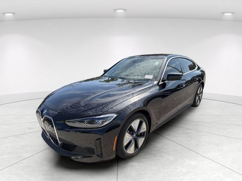 Used 2023 BMW i4 eDrive35 w/ Parking Assistance Package RWD image 8