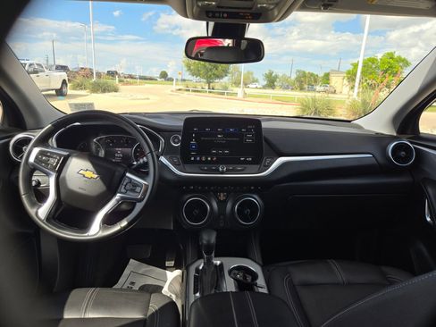 Used 2024 Chevrolet Blazer LT FWD image 15