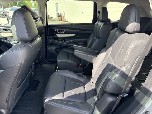Used 2019 Subaru Ascent Limited AWD/4WD image 14