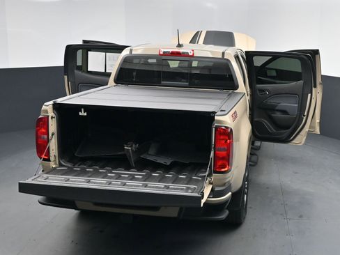 Used 2022 Chevrolet Colorado Z71 w/ Safety Package image 16