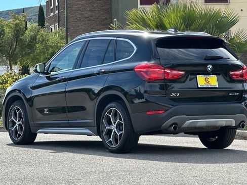 Used 2018 BMW X1 sDrive28i image 5