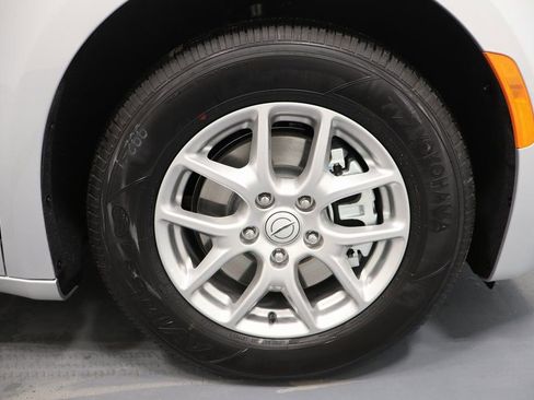 New 2026 Chrysler Voyager LX FWD image 27
