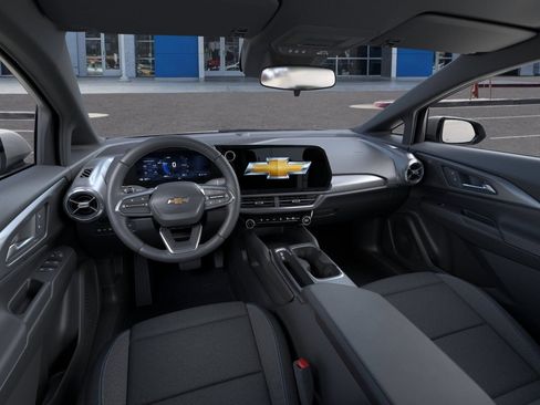 New 2026 Chevrolet Equinox EV LT FWD image 16