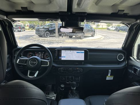 New 2025 Jeep Wrangler Sahara image 31