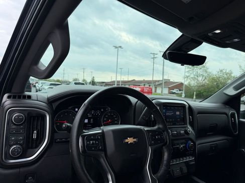 Used 2020 Chevrolet Silverado 2500 LTZ w/ LTZ Premium Package image 11