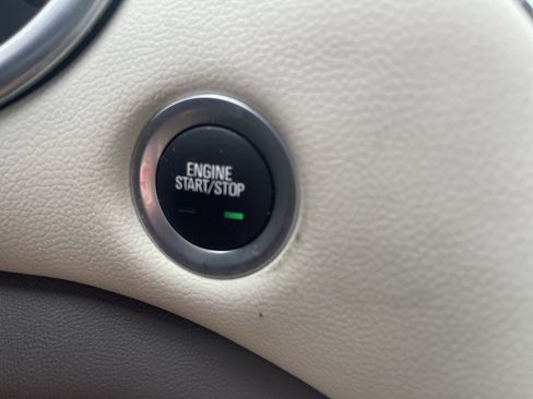 Used 2020 Chevrolet Malibu Premier FWD image 17