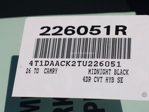 Used 2026 Toyota Camry SE w/ Convenience Package FWD image 31