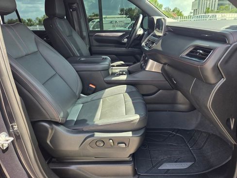 Used 2023 Chevrolet Tahoe RST w/ Luxury Package RWD image 15