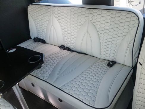 Used 2020 Mercedes-Benz Sprinter 3500 image 76