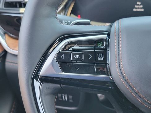 New 2026 Jeep Grand Cherokee Summit AWD/4WD image 5