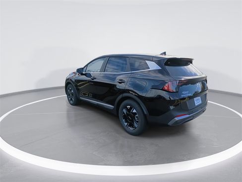 New 2026 Kia Sportage LX image 6