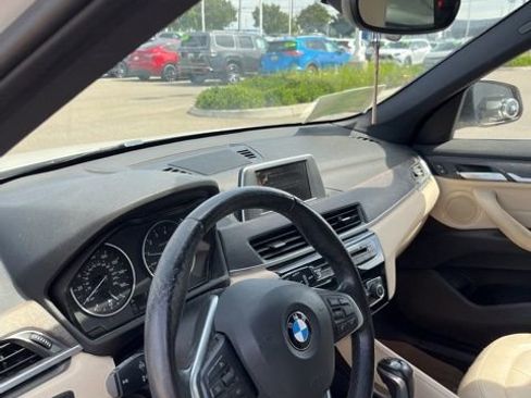 Used 2017 BMW X1 xDrive28i image 13