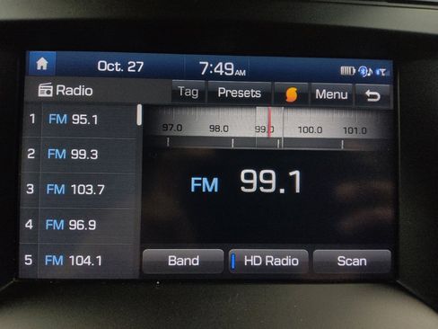 Used 2017 Hyundai Santa Fe Sport image 25