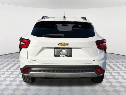New 2026 Chevrolet Trax LT image 6