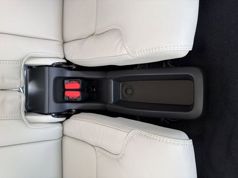 New 2026 Volvo XC90 B6 Ultra w/ Protection Package Premier AWD/4WD image 48