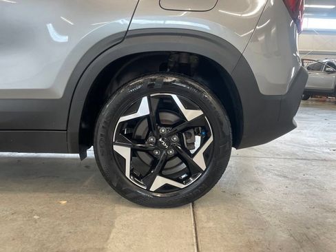 Certified 2024 Kia Seltos EX AWD/4WD image 37