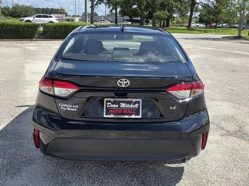 Used 2024 Toyota Corolla LE FWD image 3