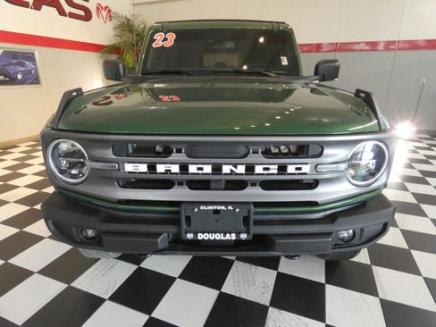 Used 2023 Ford Bronco Big Bend image 2