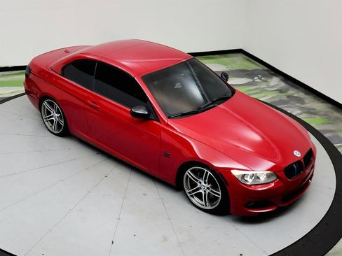 Used 2012 BMW 335is Convertible image 32