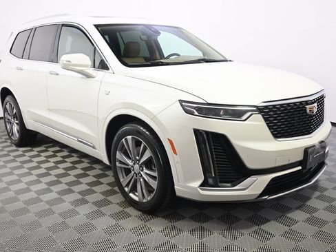 Used 2023 Cadillac XT6 Premium Luxury w/ Platinum Package image 8