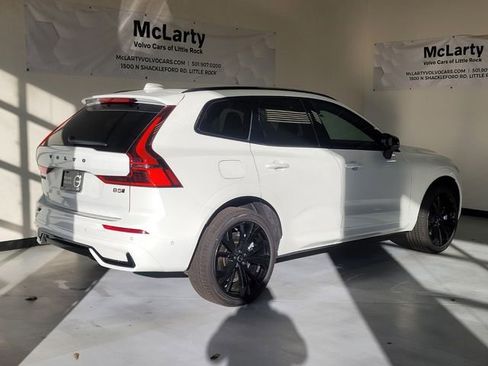 New 2026 Volvo XC60 B5 Ultra w/ Protection Package Premier image 3