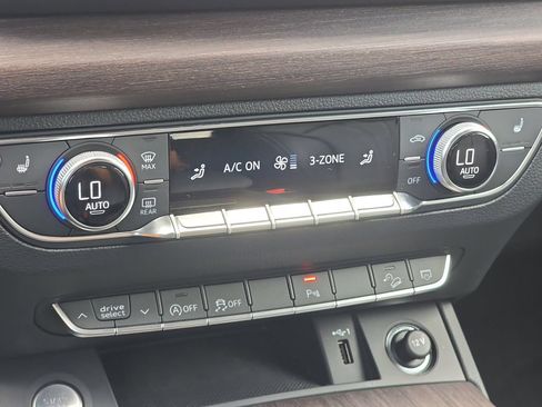 Certified 2023 Audi Q5 2.0T Premium w/ Convenience Package AWD/4WD image 20