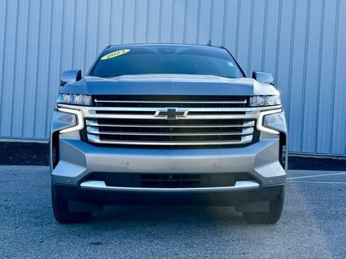 Used 2023 Chevrolet Suburban High Country w/ Max Trailering Package image 3