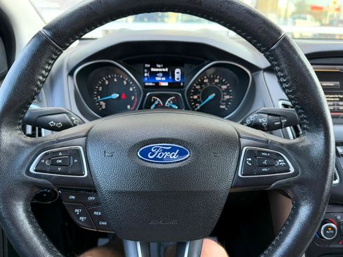 Used 2015 Ford Focus Titanium image 23