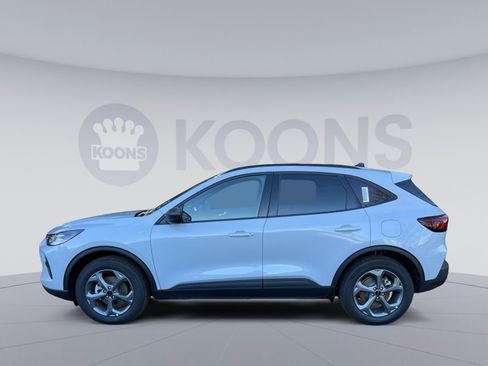 New 2026 Ford Escape ST-Line w/ Tech Pack #1 image 2