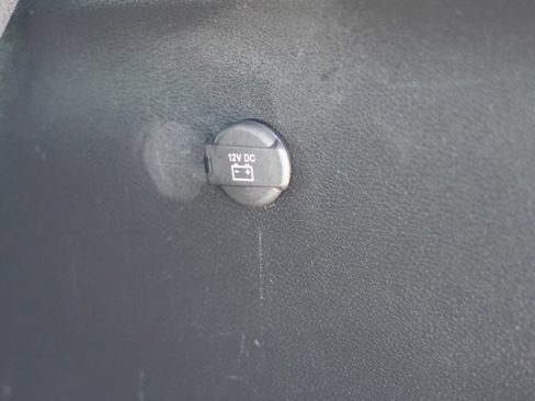 Used 2025 Chrysler Pacifica Select FWD image 48