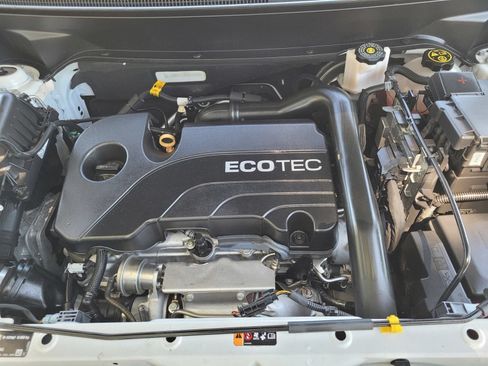 Used 2020 Chevrolet Equinox LT w/ LPO, Floor Liner Package AWD/4WD image 30