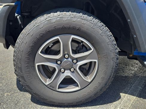 Used 2021 Jeep Wrangler Sport AWD/4WD image 11