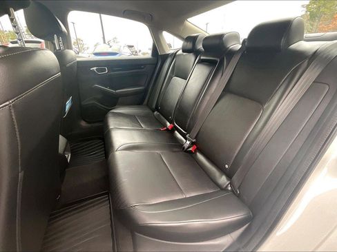 Used 2023 Honda Civic Touring image 28