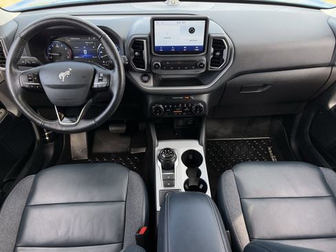 Used 2022 Ford Bronco Sport Outer Banks w/ Tech Package AWD/4WD image 12