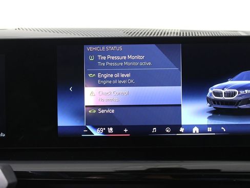 Used 2024 BMW 530i w/ M Sport Package image 27