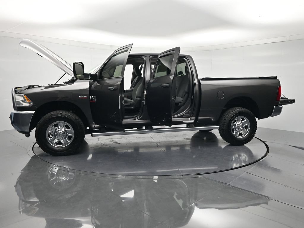 Used 2016 RAM 2500 Tradesman w/ Chrome Appearance Group AWD/4WD image 45