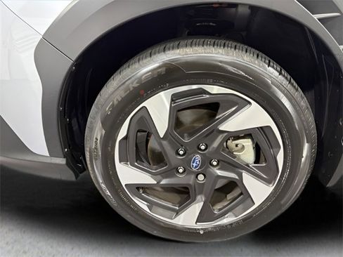 Certified 2025 Subaru Crosstrek 2.5i Limited w/ Popular Package #4A image 39