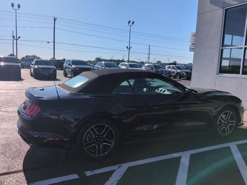 Used 2023 Ford Mustang Premium RWD image 5