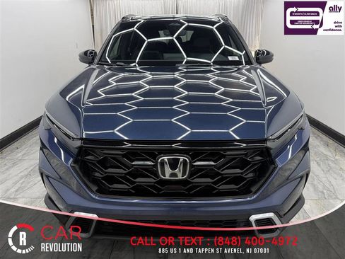 Used 2025 Honda CR-V Sport Touring image 2