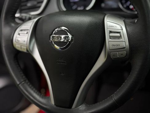 Used 2015 Nissan Rogue SL w/ SL Premium Package image 31