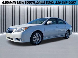 Used 2011 Toyota Avalon video 1