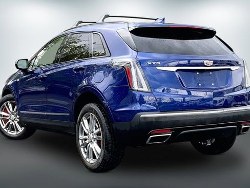 Used 2023 Cadillac XT5 Sportv w/ Technology Package AWD/4WD image 9