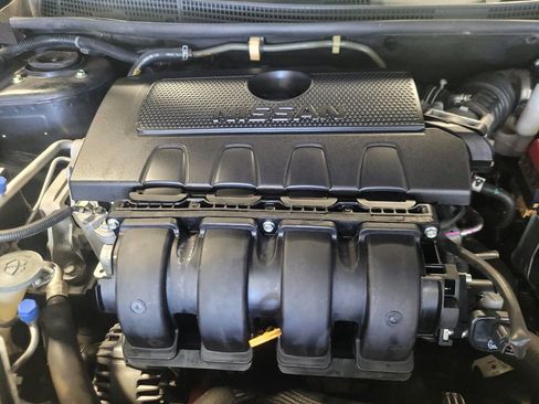 Used 2018 Nissan Sentra SV FWD image 30