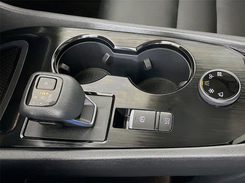 Used 2022 Nissan Rogue SV w/ SV Premium Package AWD/4WD image 19