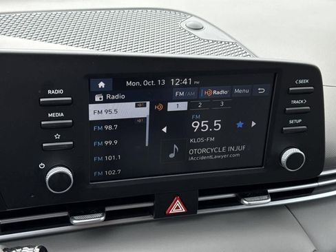 Certified 2025 Hyundai Elantra Sport image 16