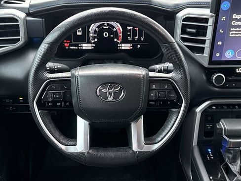 Used 2022 Toyota Tundra Platinum AWD/4WD image 14