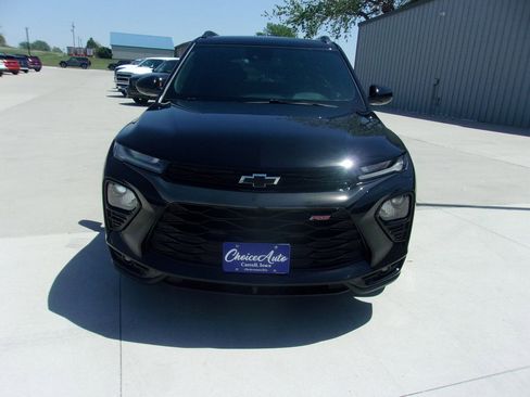 Used 2023 Chevrolet TrailBlazer RS w/ Convenience Package FWD image 4