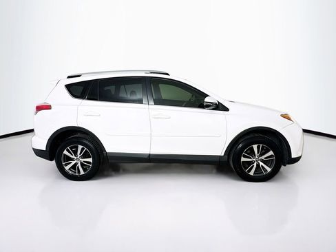 Used 2016 Toyota RAV4 XLE FWD image 7